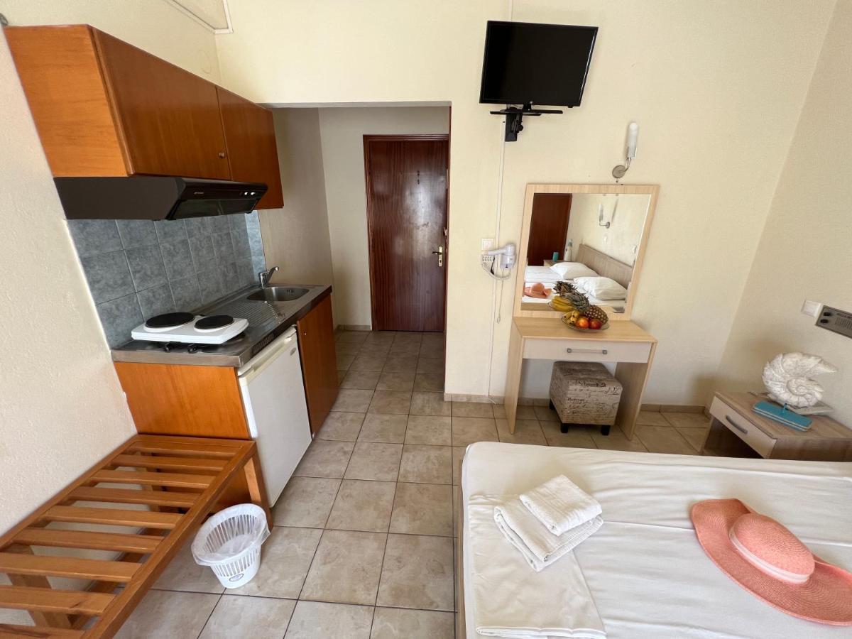 Villa Meresi - Thassos Town Center Bagian luar foto