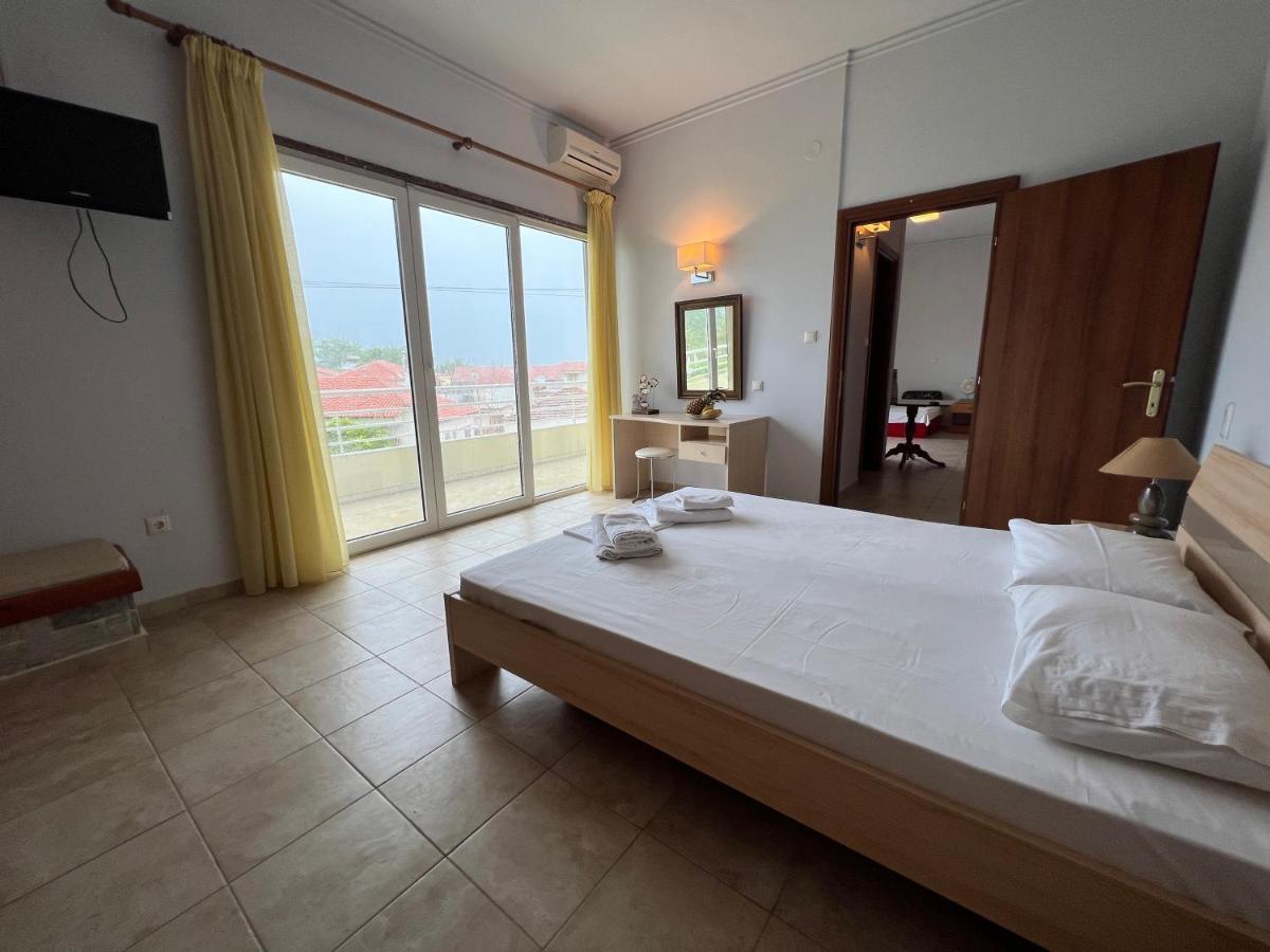 Villa Meresi - Thassos Town Center Bagian luar foto