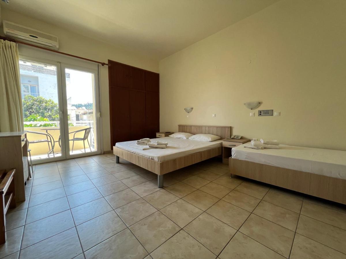 Villa Meresi - Thassos Town Center Bagian luar foto